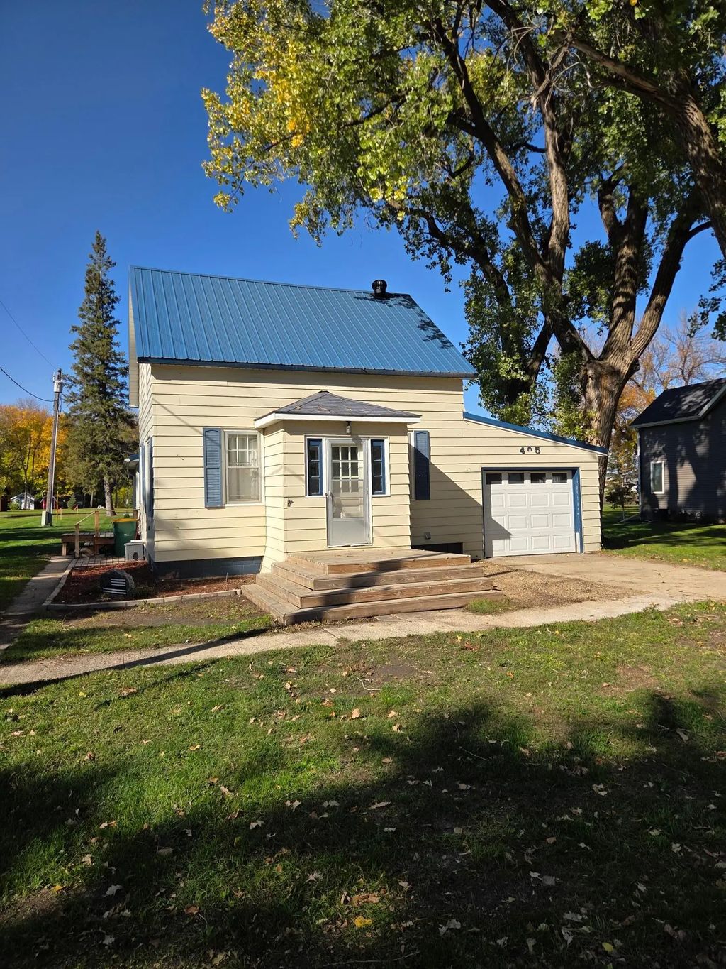405 1st Avenue E, Abercrombie