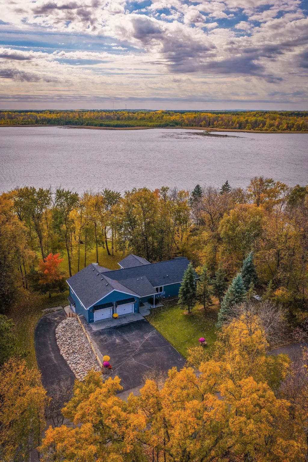 13973 Hummingbird Drive, Park Rapids