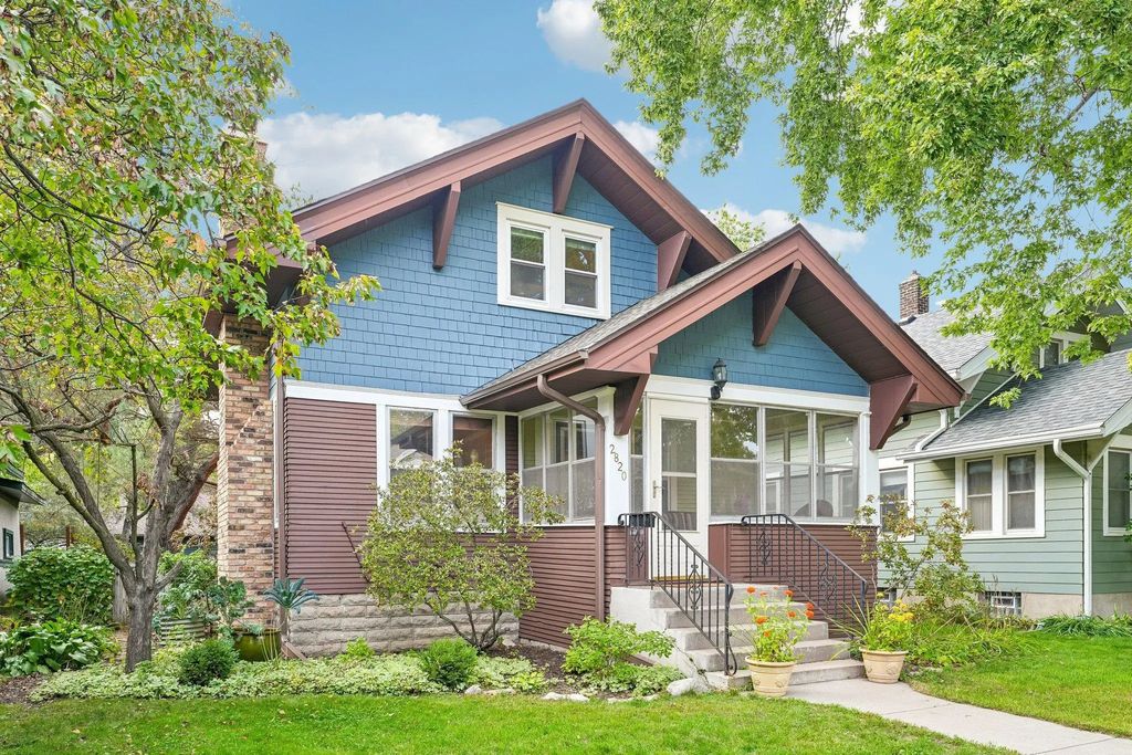 2820 42nd Avenue S, Minneapolis