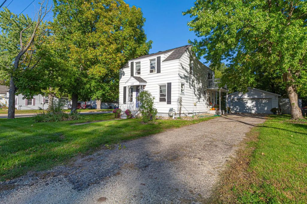 1229 1st Avenue Ne, Faribault