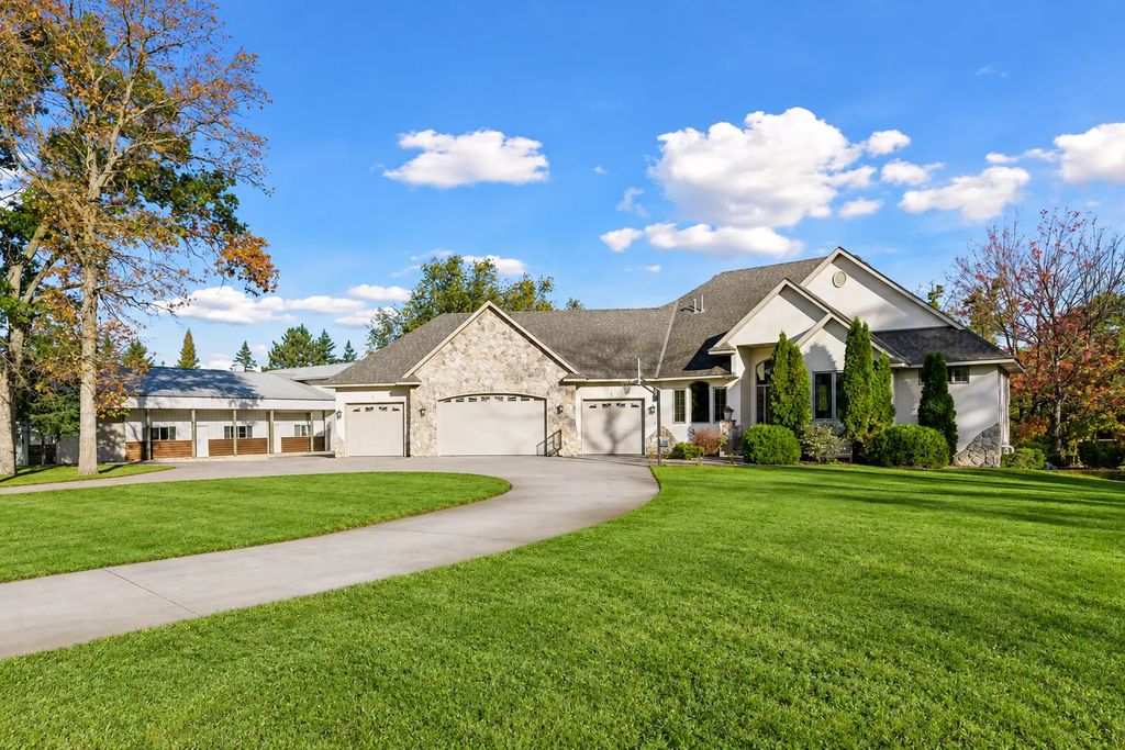 15886 64th Street Se, Becker