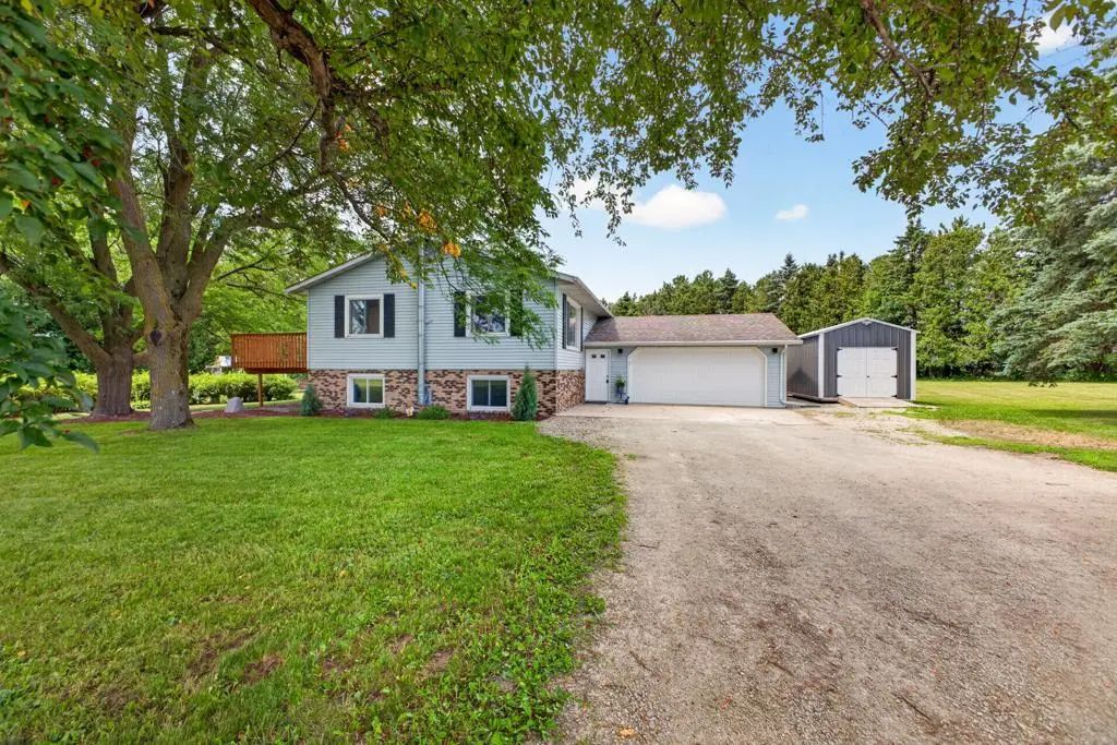 22602 617th Street, Mantorville
