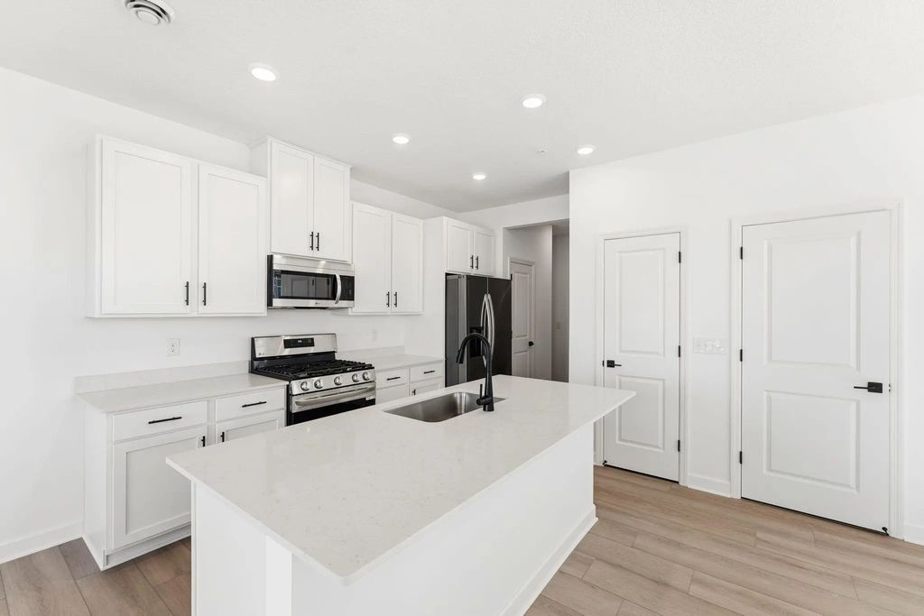 10554 Glacier Lane N, Maple Grove
