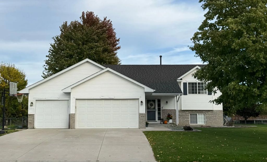 10144 Karston Avenue Ne, Albertville