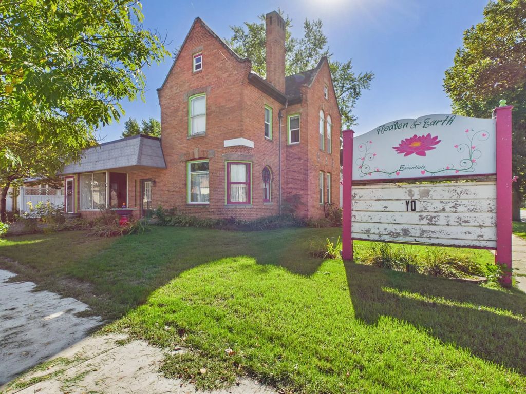 605 Main Street S, Sauk Centre