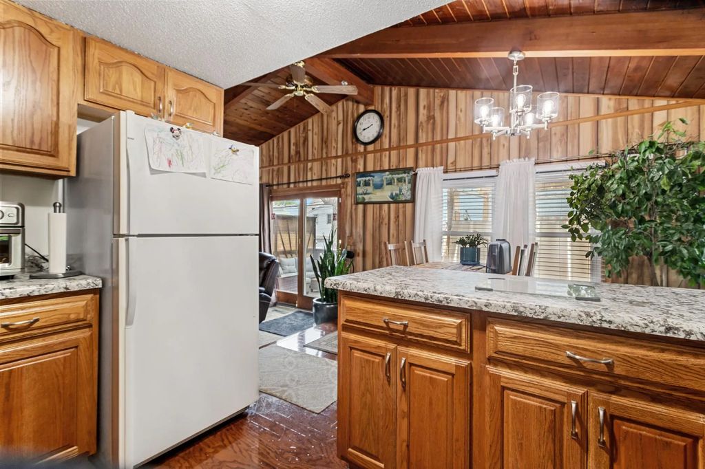 1326 Reaney Avenue, Saint Paul