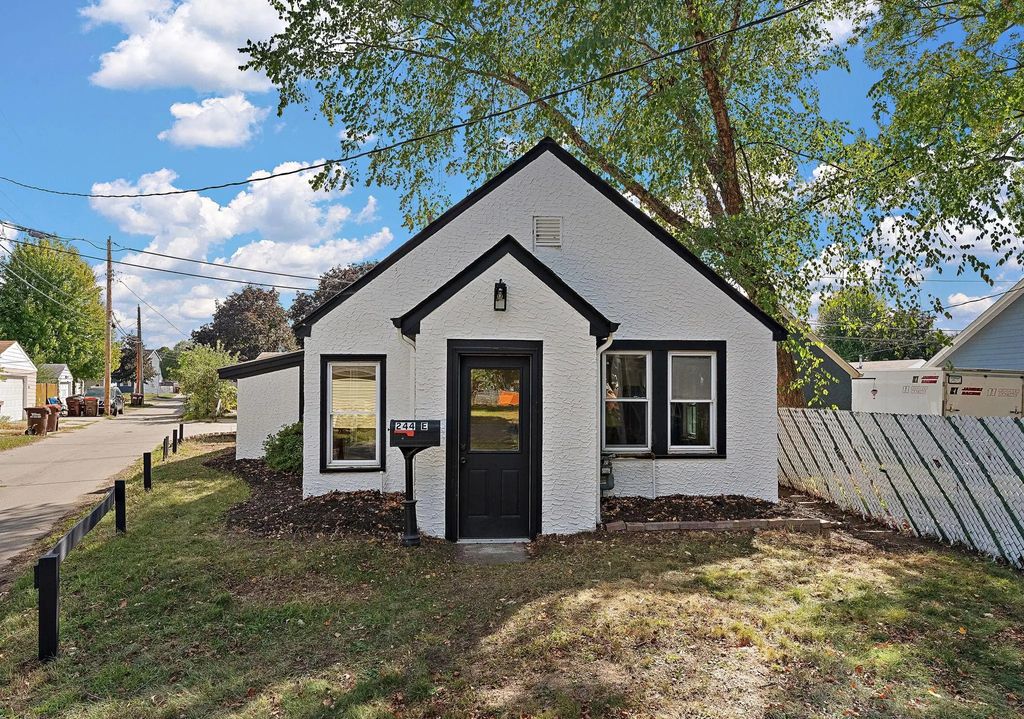 244 Dale Street E, South Saint Paul