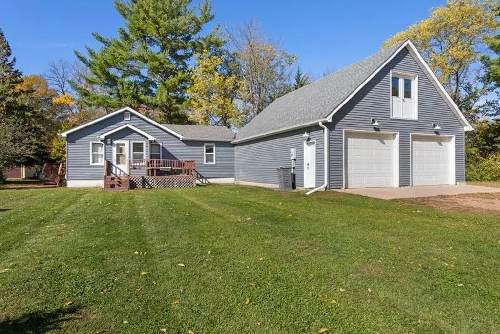 755 S Dana Avenue, Rush City
