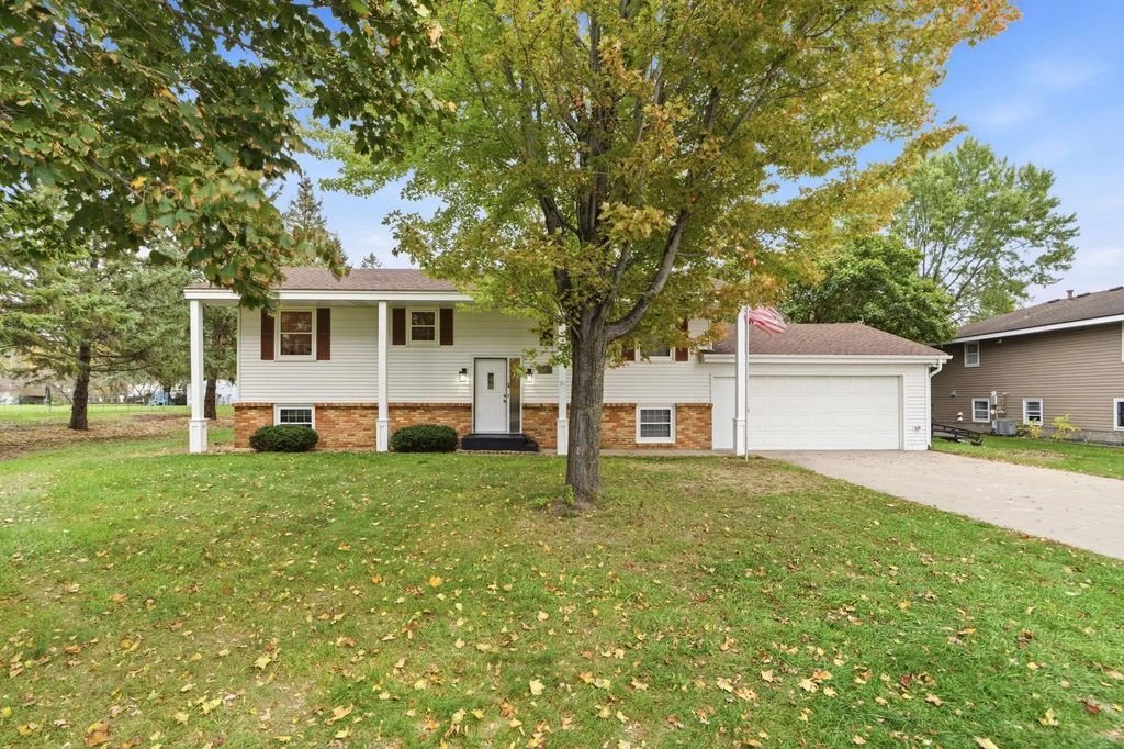 3950 7th Avenue, Anoka