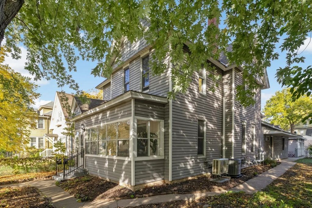 1513 Washington Street Ne, Minneapolis