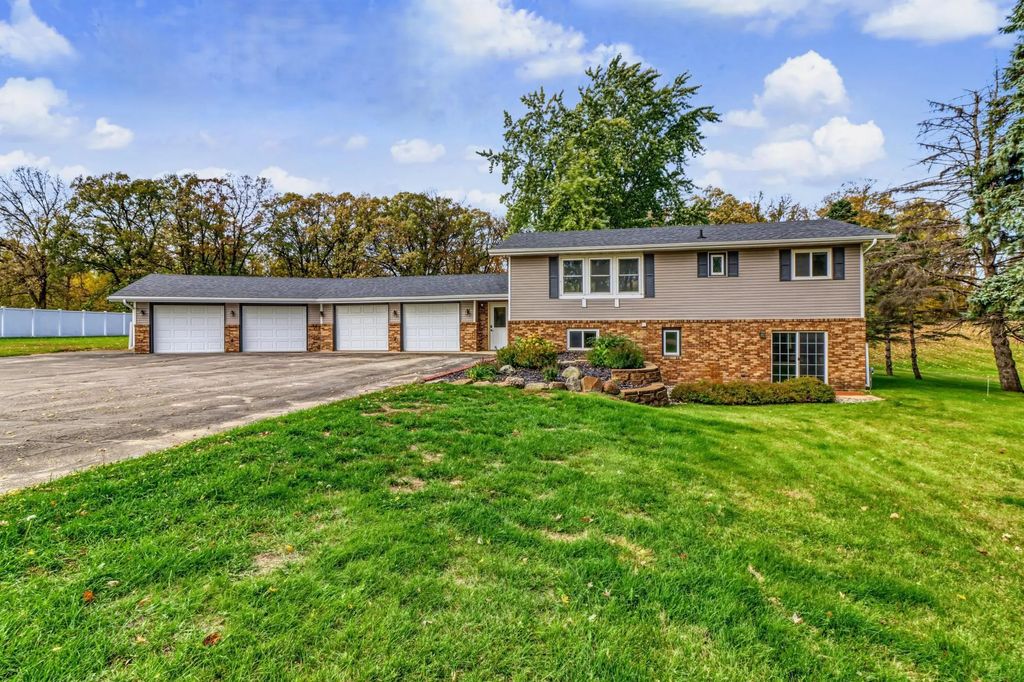 21240 Brookridge Lane, Detroit Lakes