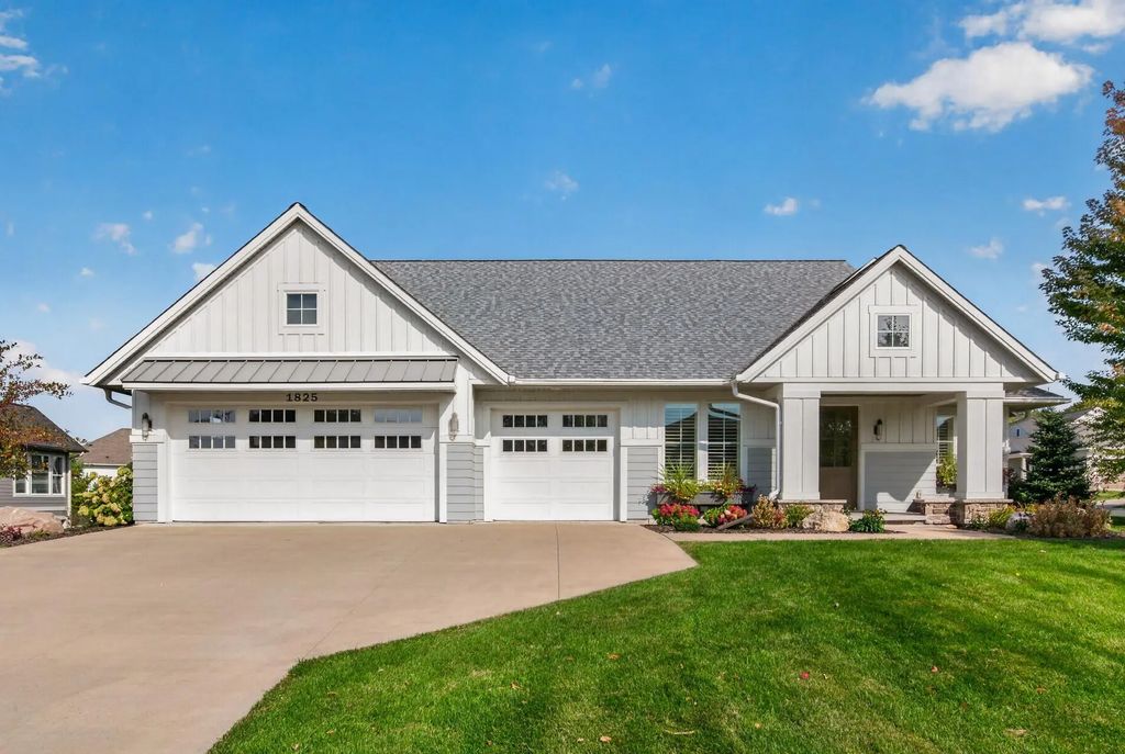 1825 Annika Drive N, Lake Elmo