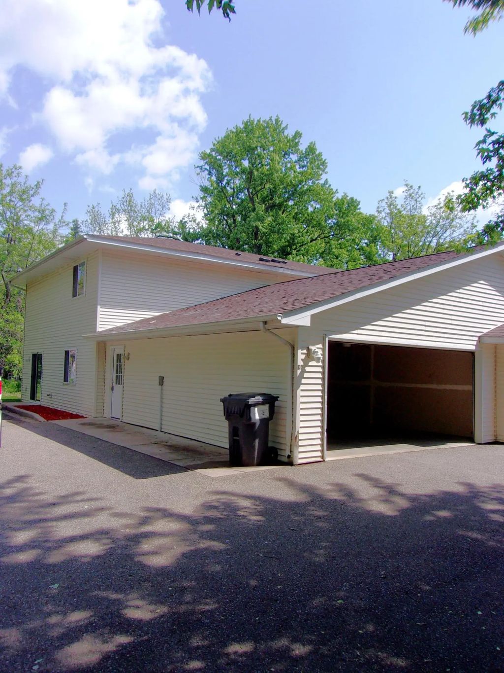 535 6th Street N, Hudson