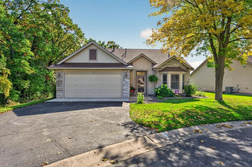 23599 Bittersweet Street Nw, Saint Francis