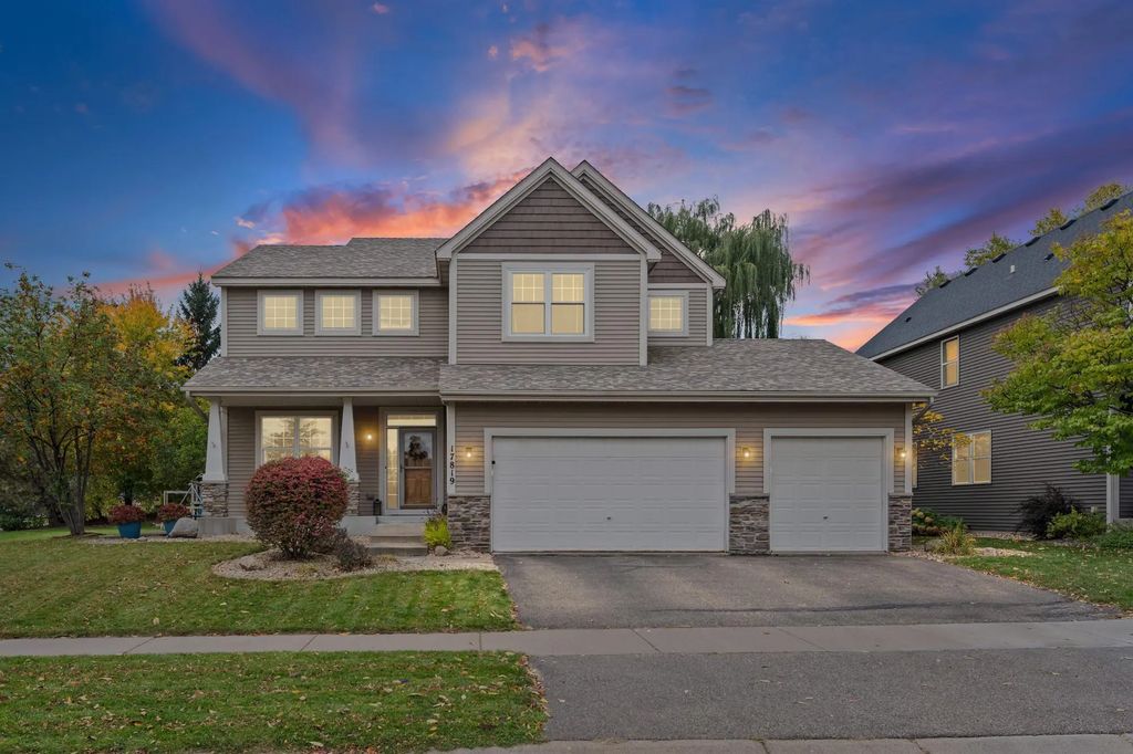 17819 68th Avenue N, Maple Grove