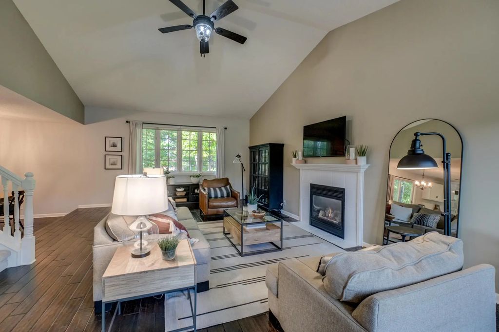 23084 Havelka Court N, Forest Lake