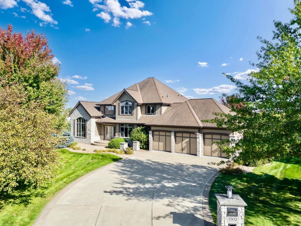1502 Epperstone Enclave Ne, Byron