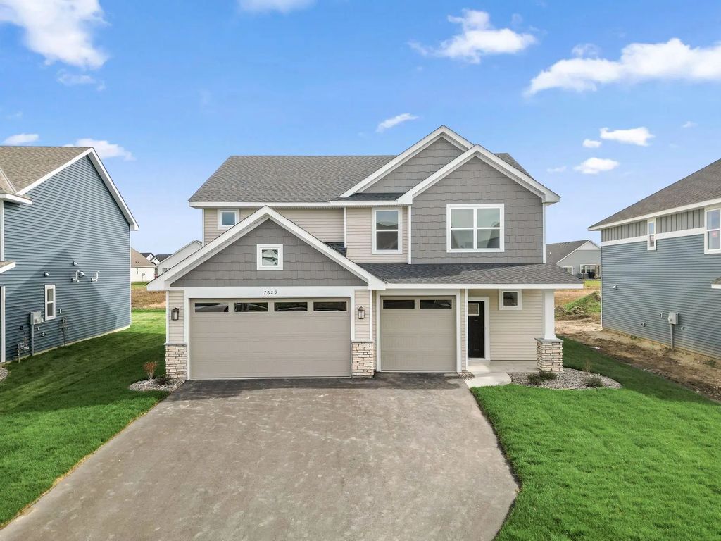 7628 Lotus Lane, Lino Lakes