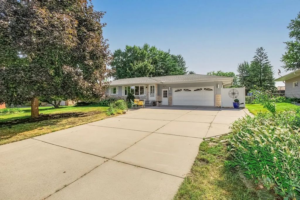 2842 Marion Street, Roseville