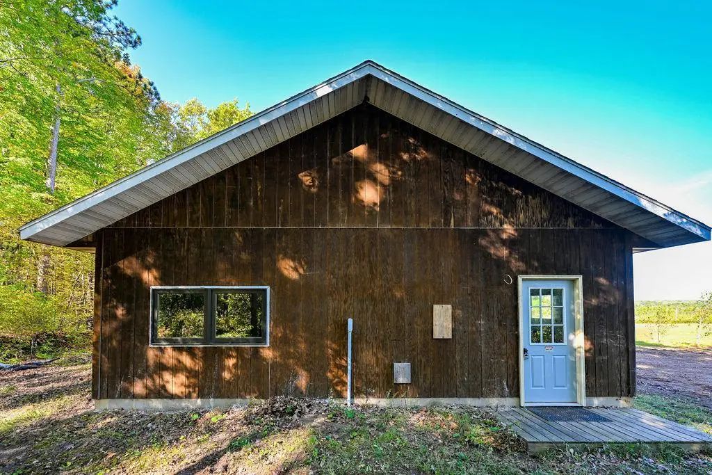 6200 Highway 70, Spooner