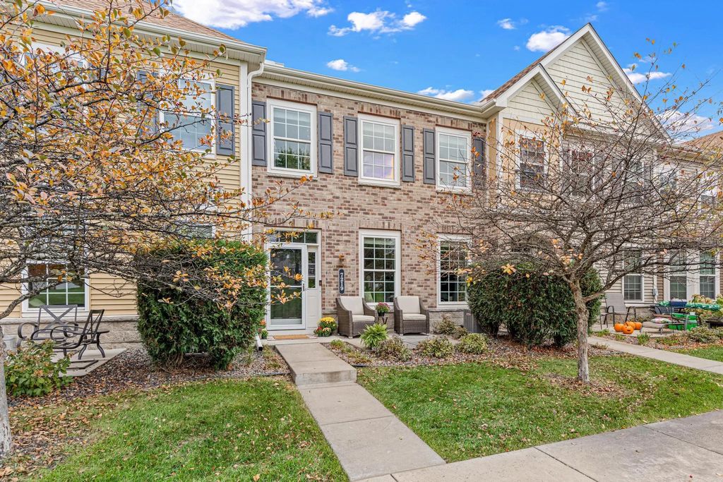7219 Jewel Lane N, Maple Grove