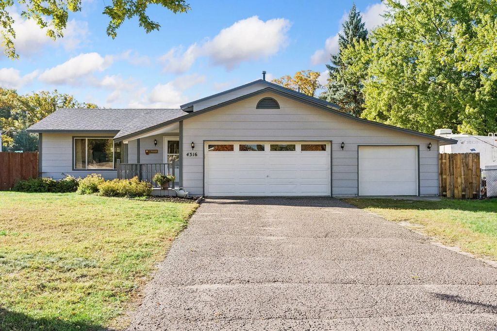 4316 101st Lane Ne, Blaine