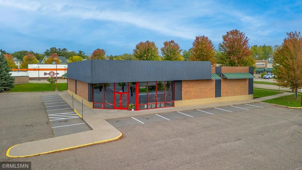 9079 Buchanan Trail, Inver Grove Heights
