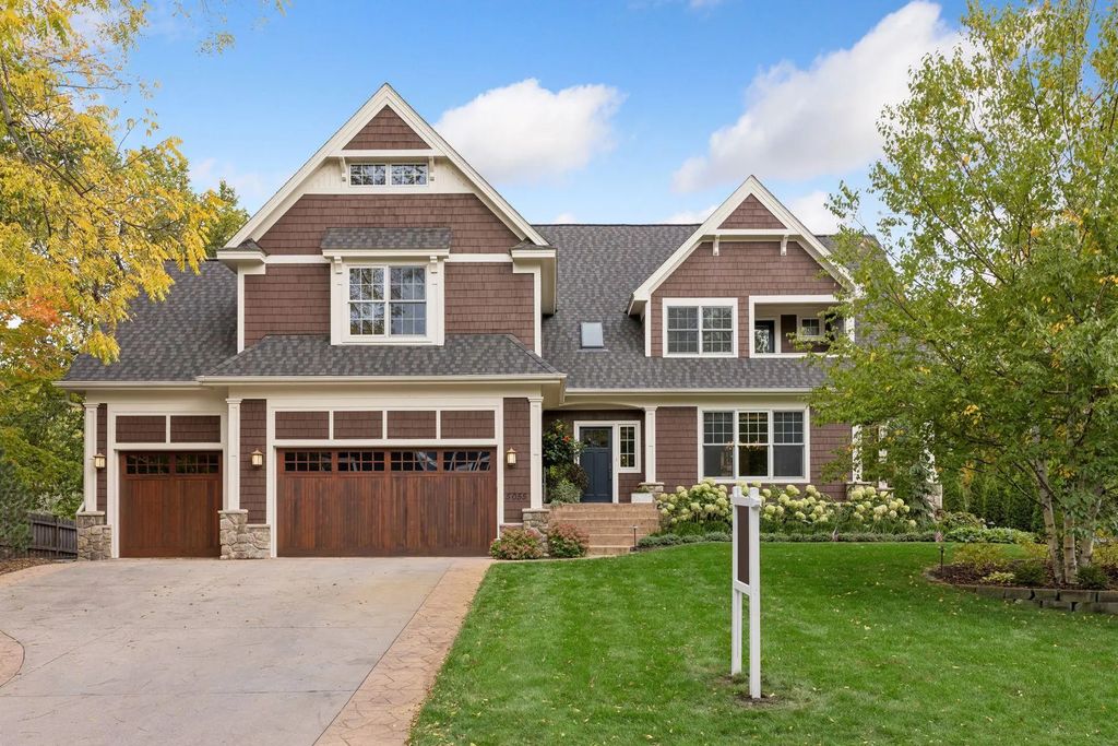5055 Highview Place, Greenwood