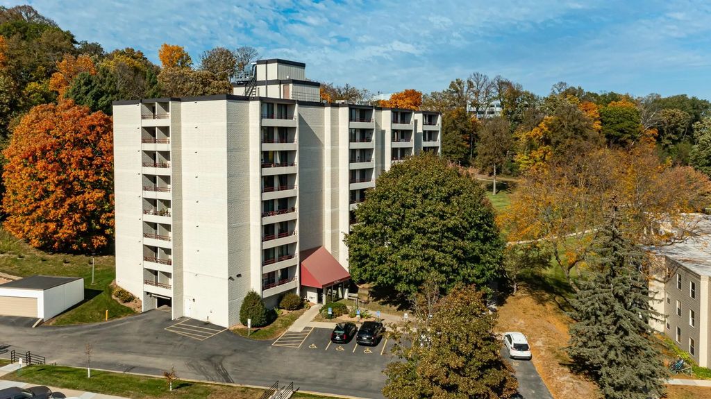625 19th Street Nw 500, Rochester