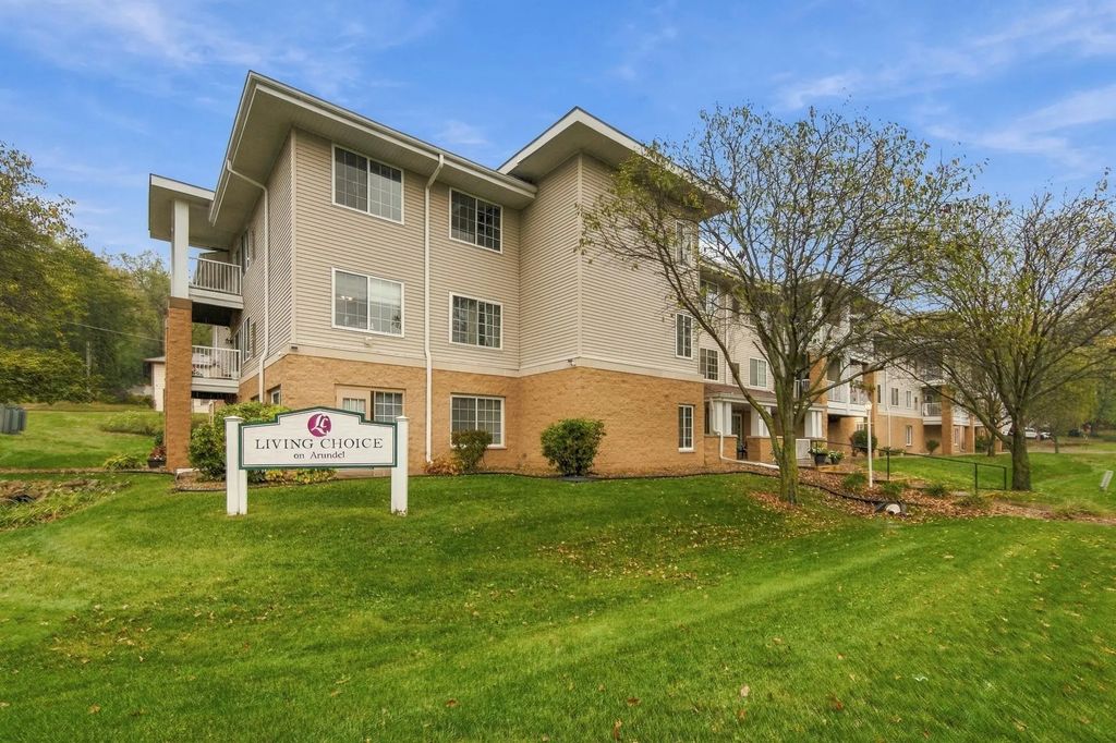 1600 Arundel Street 300, Saint Paul