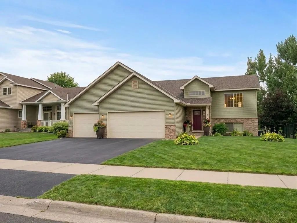 936 Ivy Hills Road, Belle Plaine