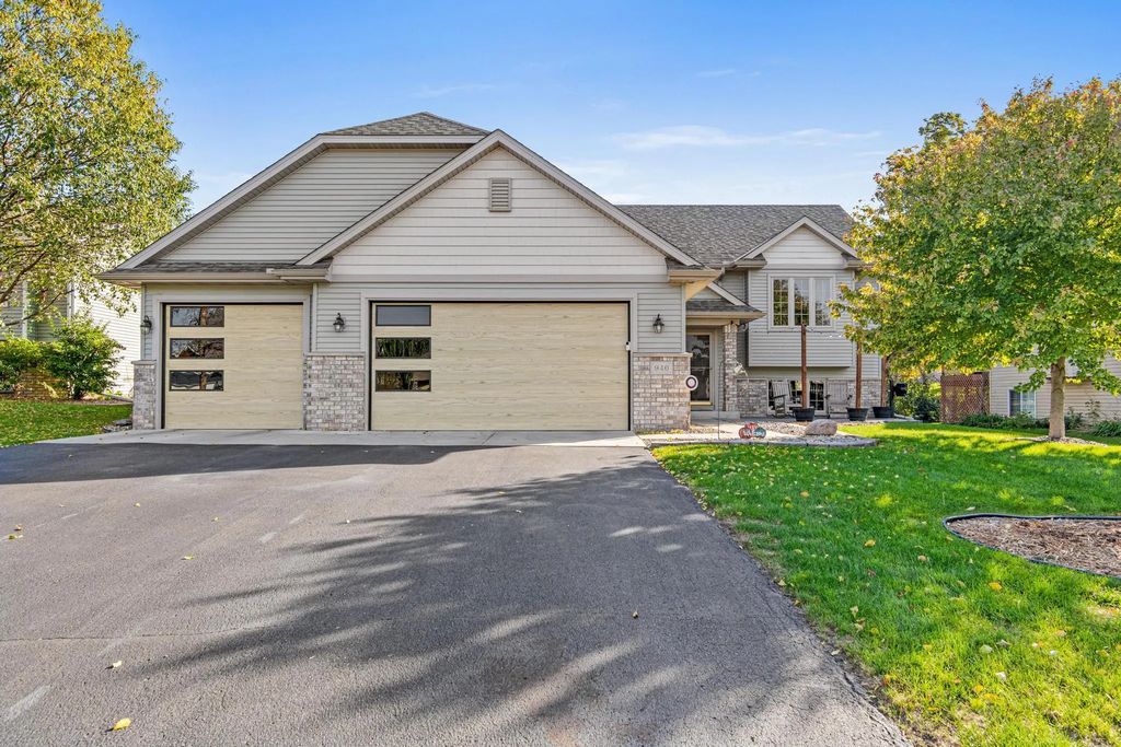940 Firethorne Trail, Jordan