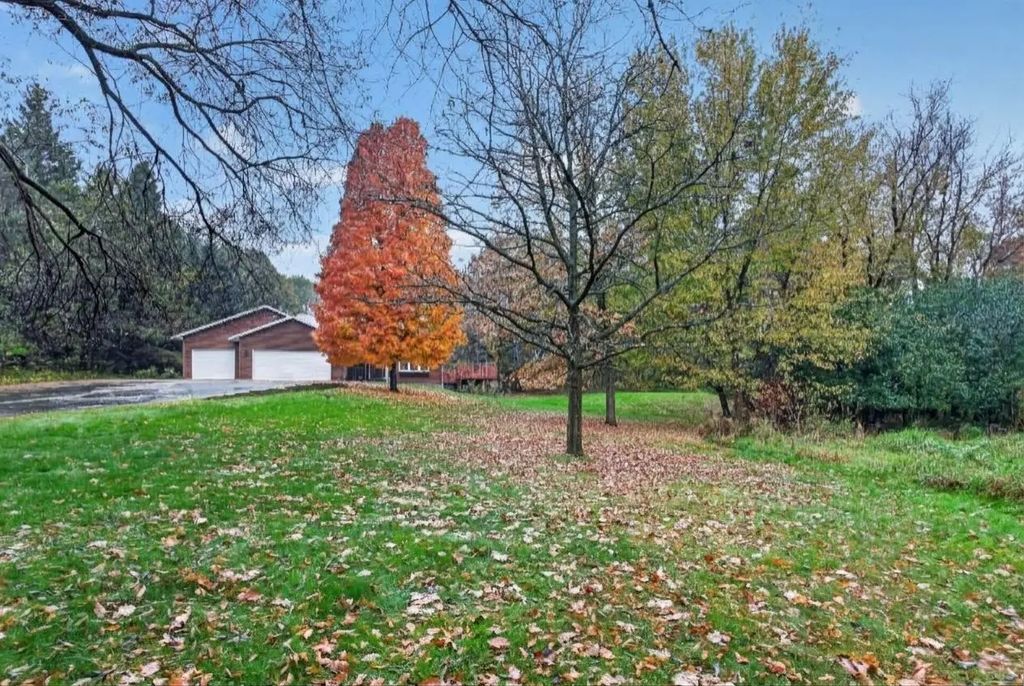 19912 Ironton Street Nw, Elk River