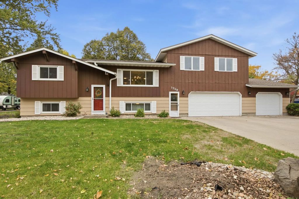 1729 Devon Road, Saint Cloud