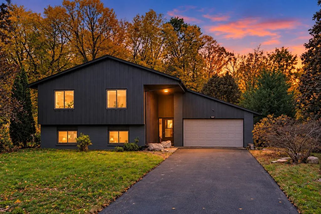 1809 W 138th Street, Burnsville