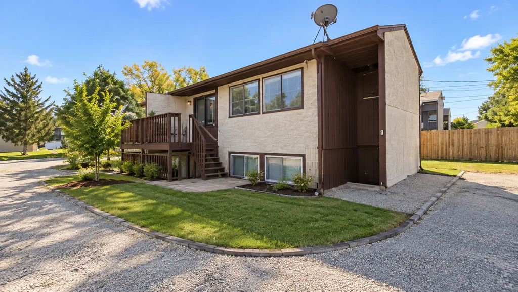 1591 Sloan Street, Saint Paul
