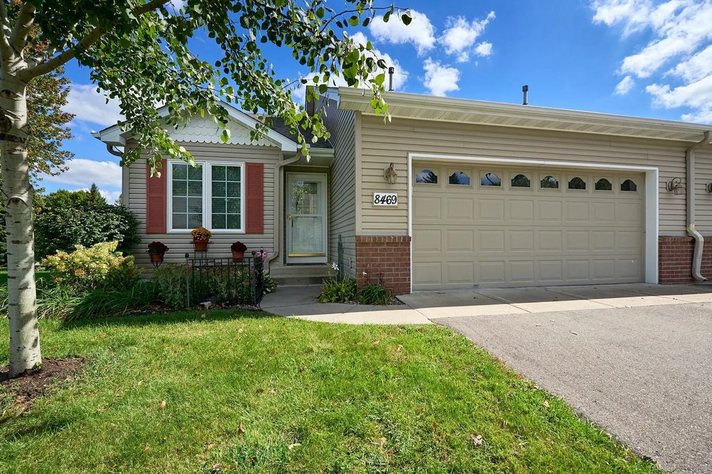 8469 Powers Place, Chanhassen