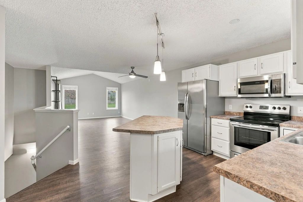 10515 64th Lane Ne, Albertville