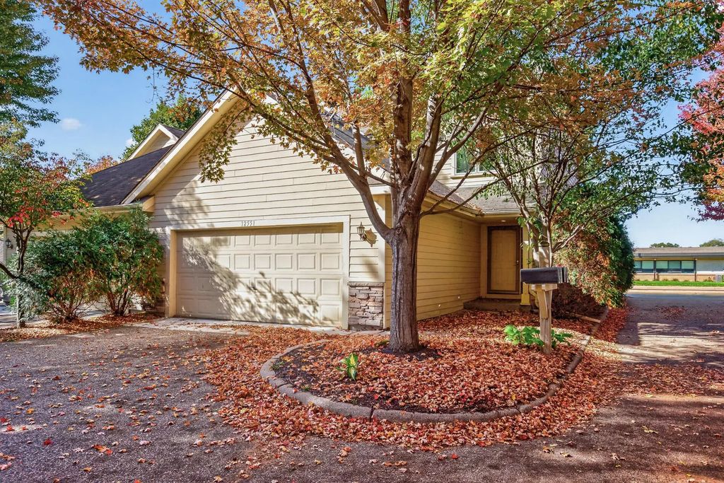 12551 Lynn Avenue, Savage