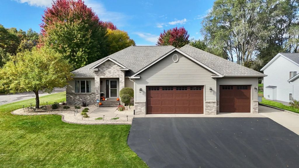 1403 8th Avenue N, Sartell