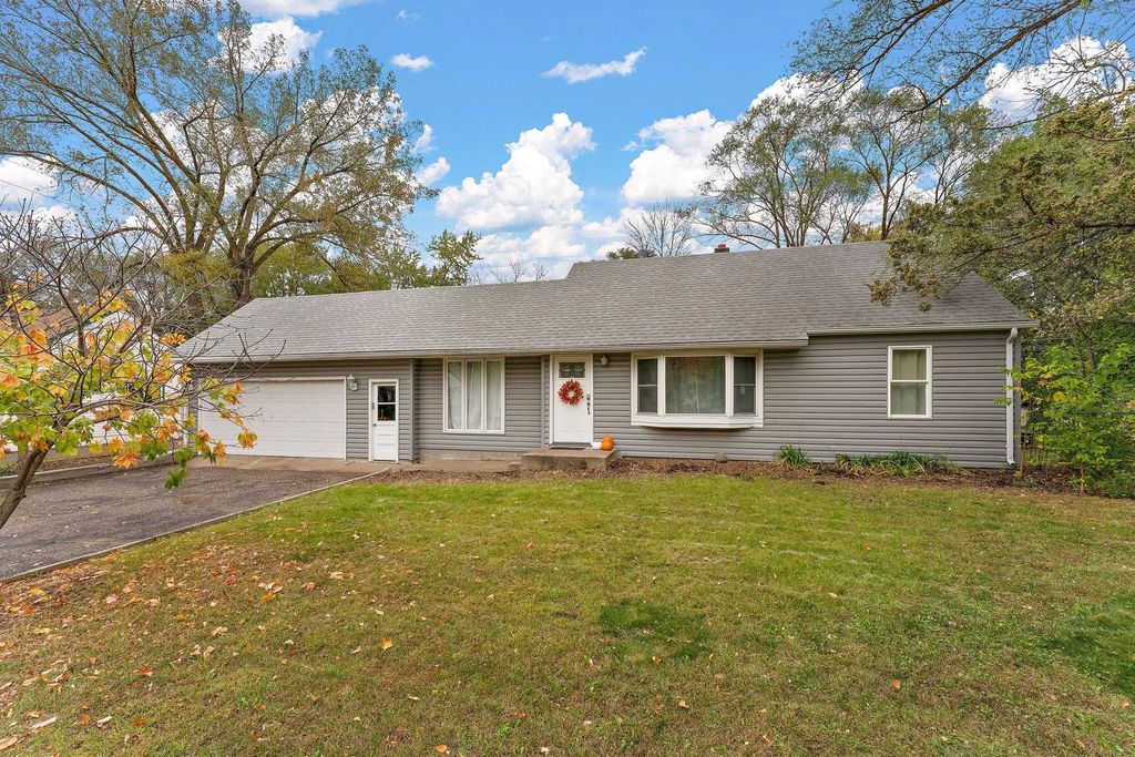 2301 108th Avenue Nw, Coon Rapids