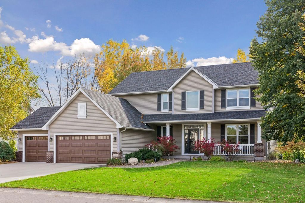 17555 45th Avenue N, Plymouth