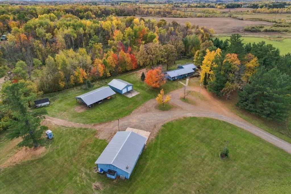 2424 Highway 65, Mora