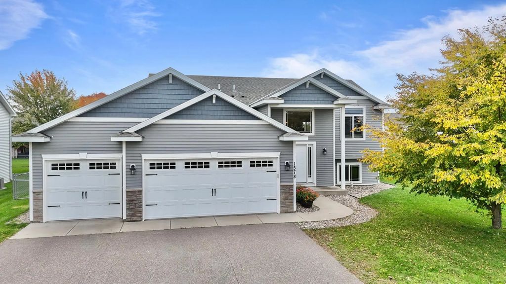1578 18th Street Ne, Sauk Rapids