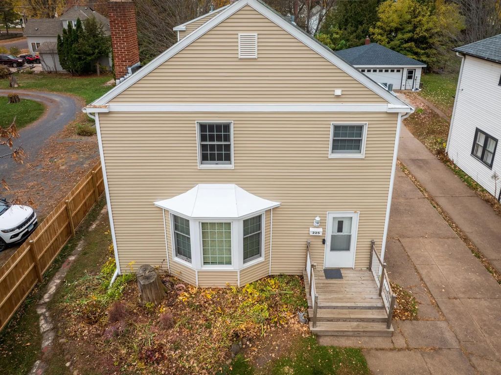 225 7th Street Sw, Pine City