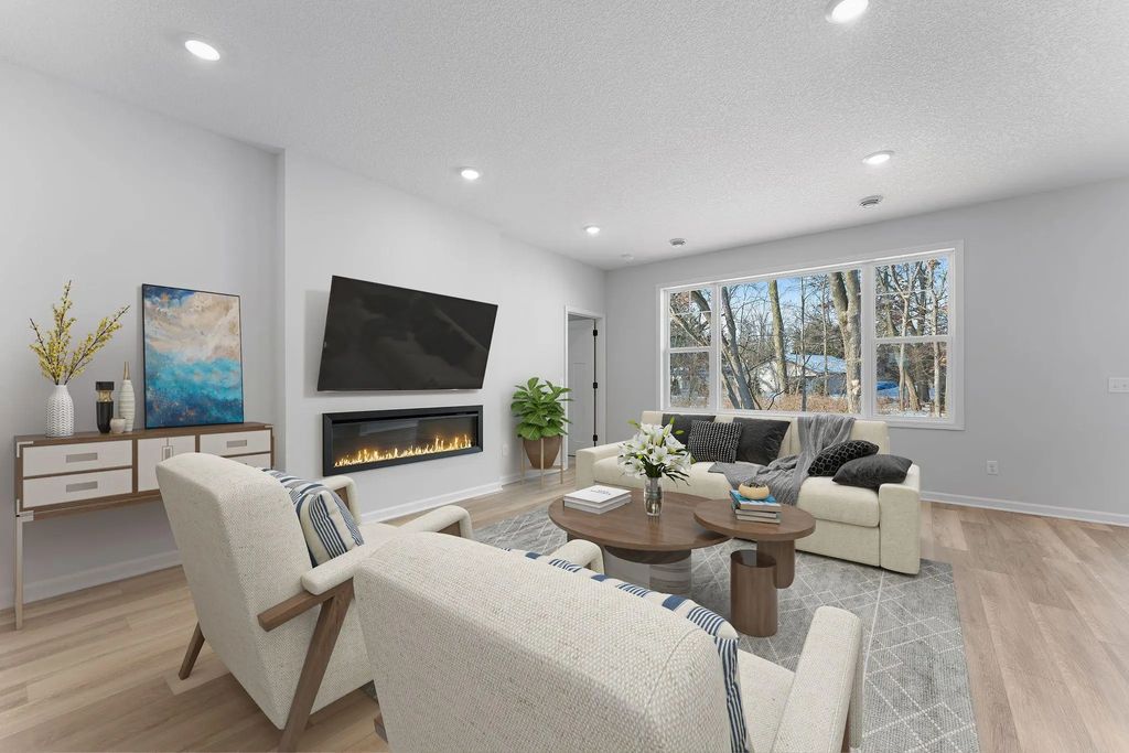 1261 150th Street W, Rosemount