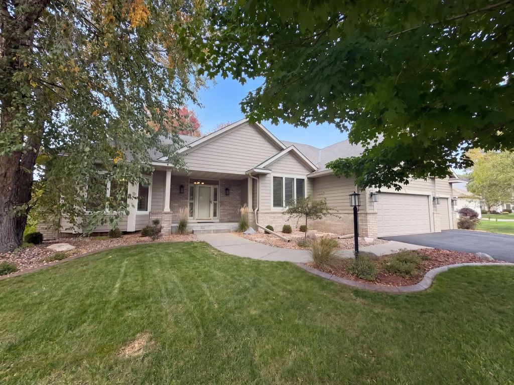 3264 Richmond Alcove, Woodbury