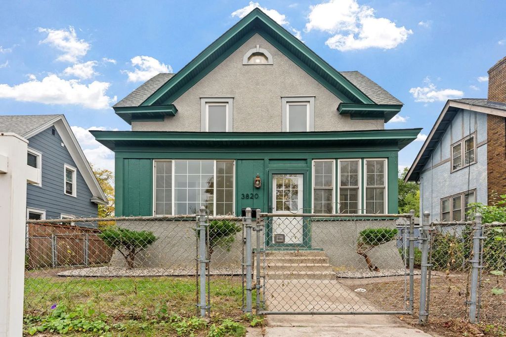 3820 Elliot Avenue, Minneapolis