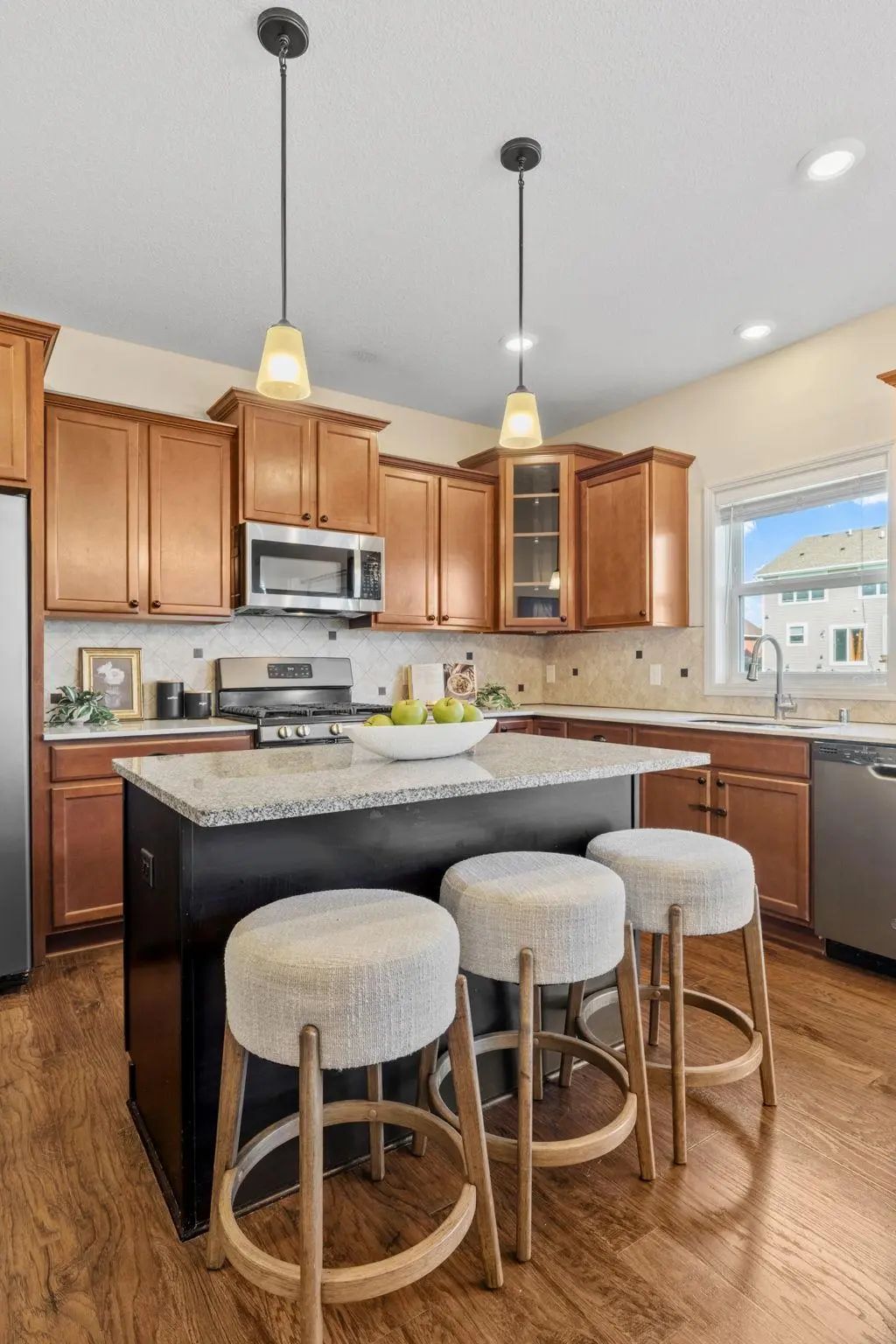 19250 Indora Trail, Lakeville
