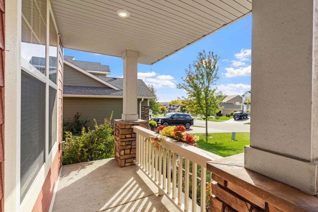 19250 Indora Trail, Lakeville